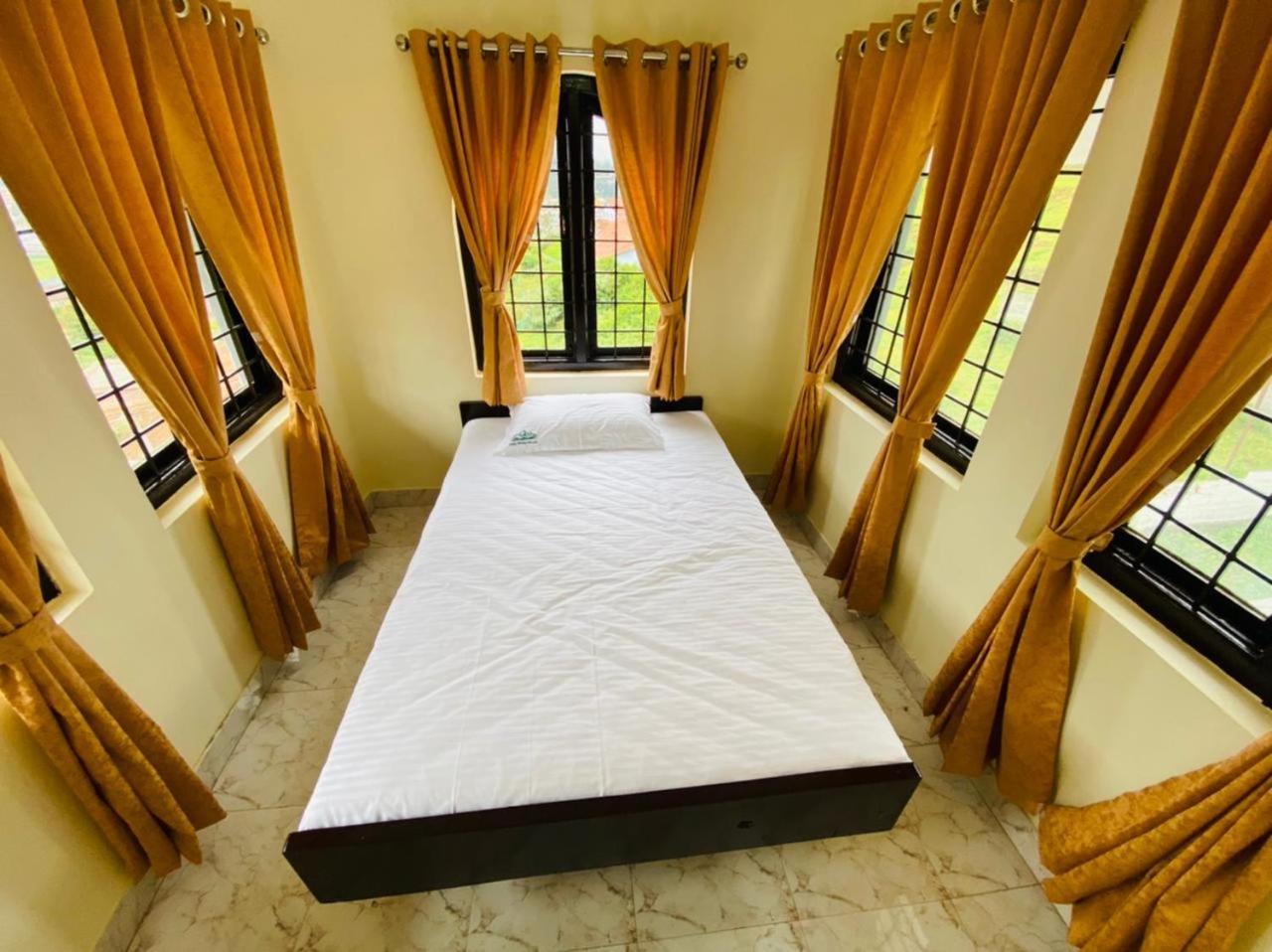 Bob Leisure Hotel Ooty Kültér fotó